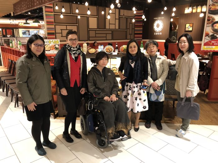 Six women in front of a Korean restaurant, facing the camera: Hitomi Nagano (Associate professor at Sophia University), Julia Bahner, Toshiko Kudo (Step Edogawa), Tomoko Hikuma, Kumiko Usui and Kyoko Hamasima (both from DPI-Japan).