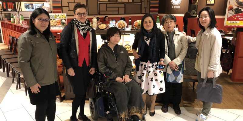 Six women in front of a Korean restaurant, facing the camera: Hitomi Nagano (Associate professor at Sophia University), Julia Bahner, Toshiko Kudo (Step Edogawa), Tomoko Hikuma, Kumiko Usui and Kyoko Hamasima (both from DPI-Japan).